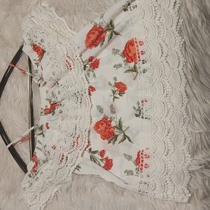 NWT XXL FEMININE TOP